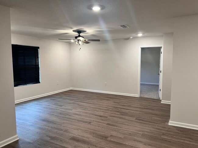 Building Photo - 4636 Honor Guard Wy