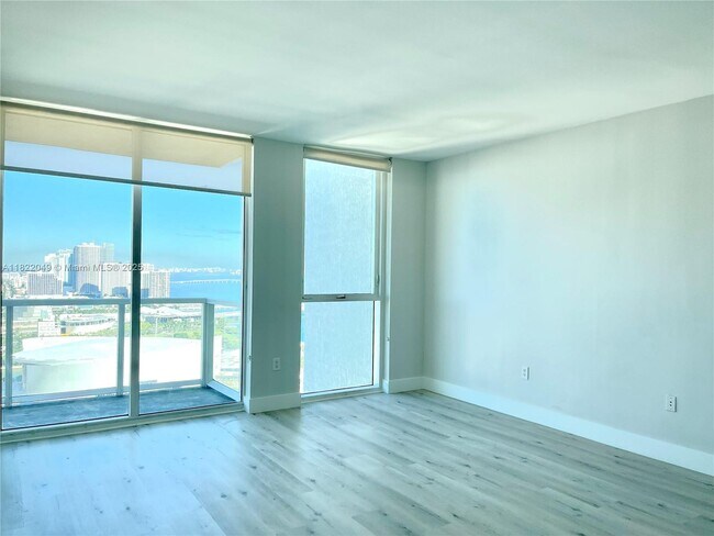 Building Photo - 244 Biscayne Blvd