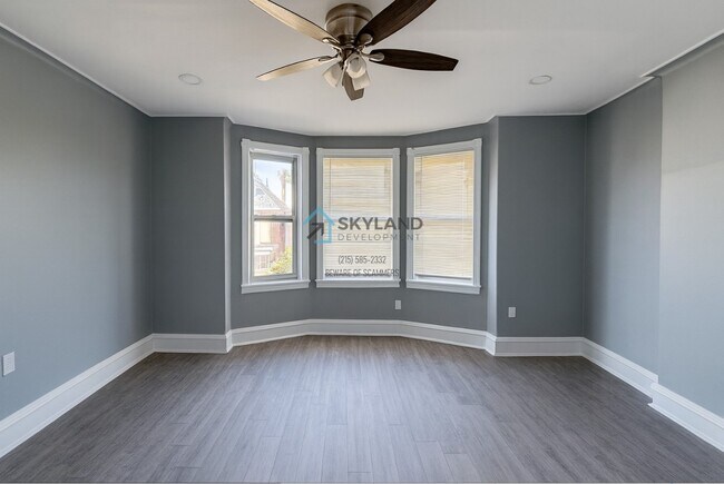 Building Photo - 4933 N Camac St
