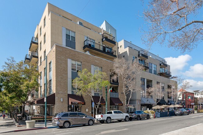 Building Photo - Walkable Little Italy Living – 3BR/3BA with Gated Parking