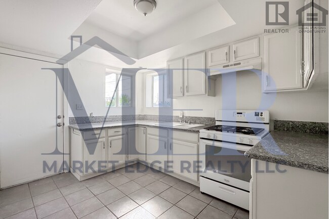 Building Photo - 2Bed/1Bath House at McDowell/32nd St! NO CREDIT, NO BACKGROUND, NO RENTAL HISTORY CHECK!