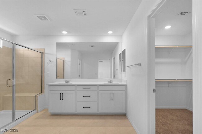 Building Photo - 8050 Texas Hls St