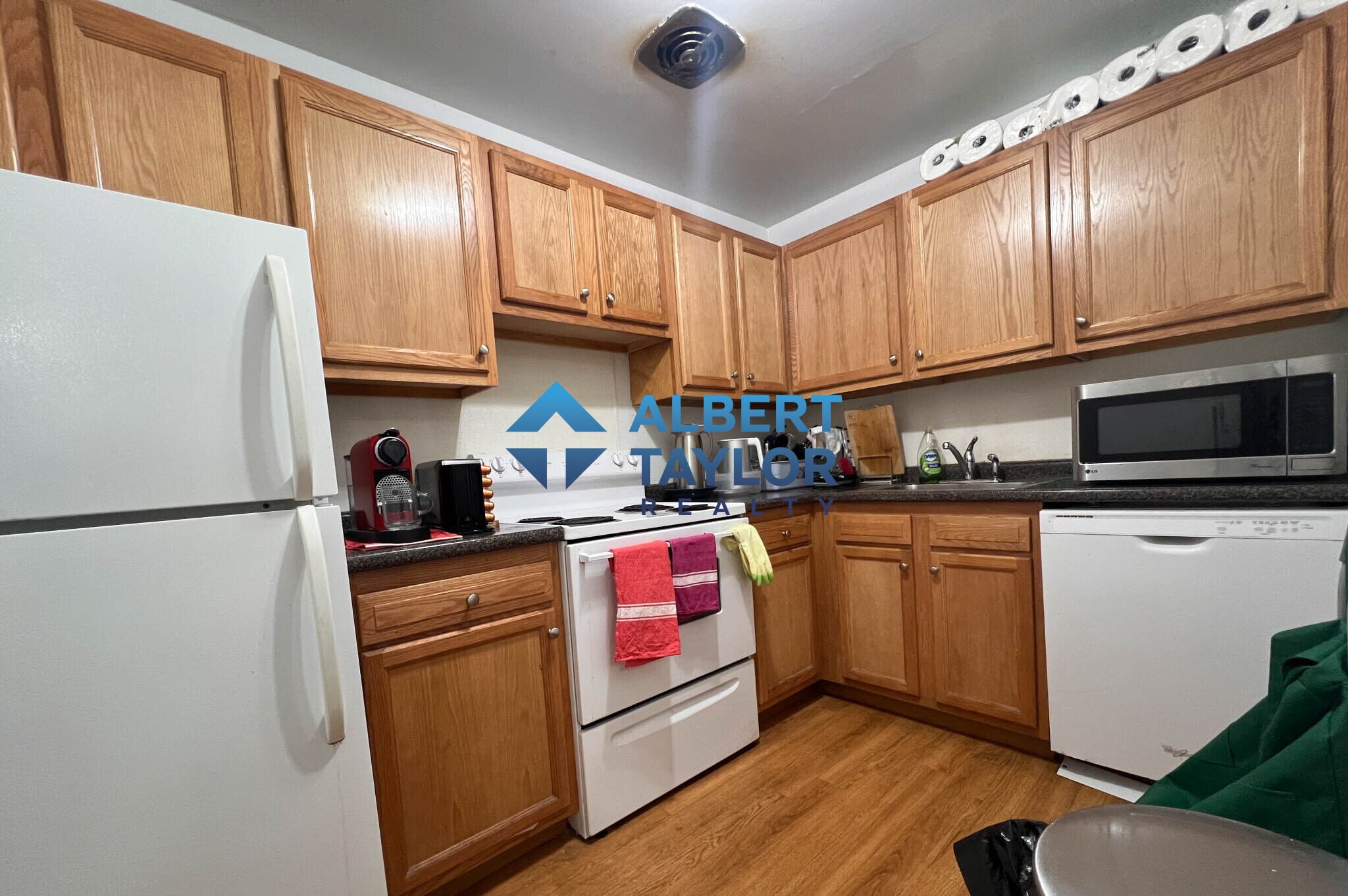 Building Photo - 311 Tappan St