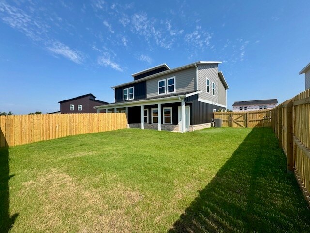 Building Photo - 1900 SW Poigai Ct