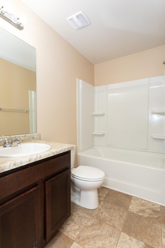 Building Photo - 4632 Southwind Rd