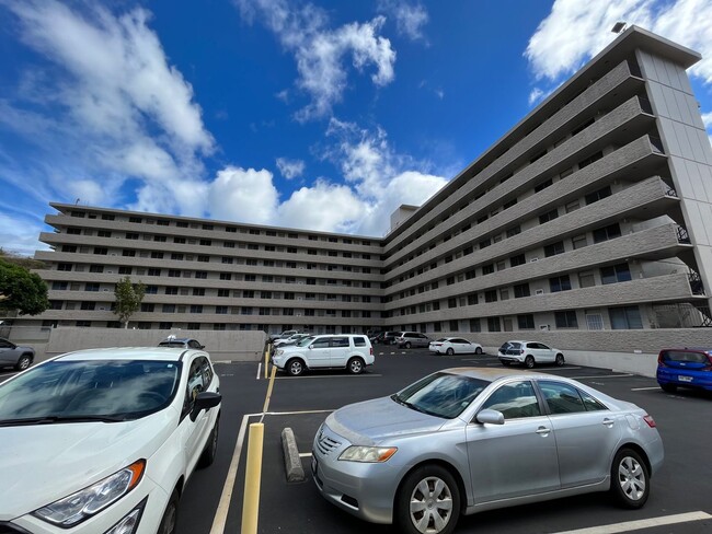 Primary Photo - Salt Lake (Honolulu) Ilima West - 2 bedroo...