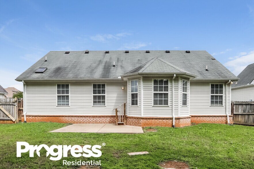 Building Photo - 1518 Antebellum Dr