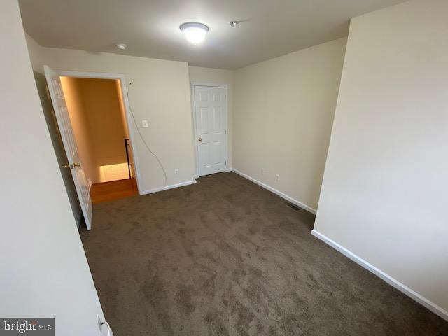 Building Photo - 2919 W Girard Ave