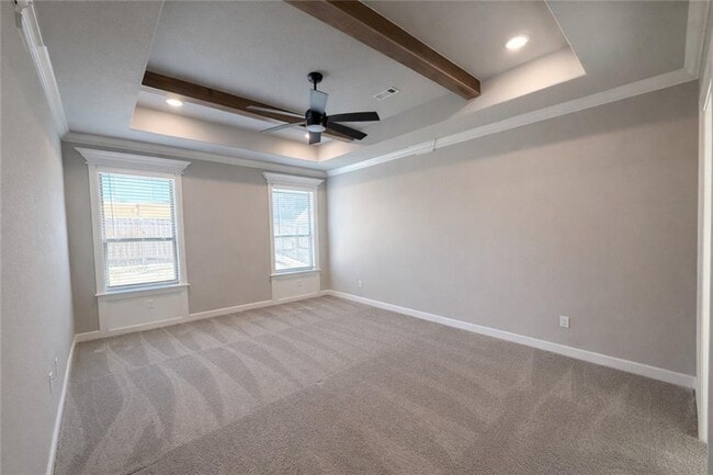 Building Photo - 460 Casella St