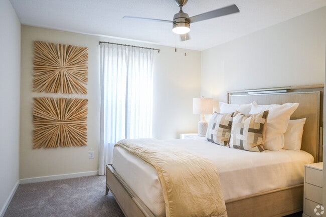 Building Photo - The Vineyard at Castlewoods Apartment Homes