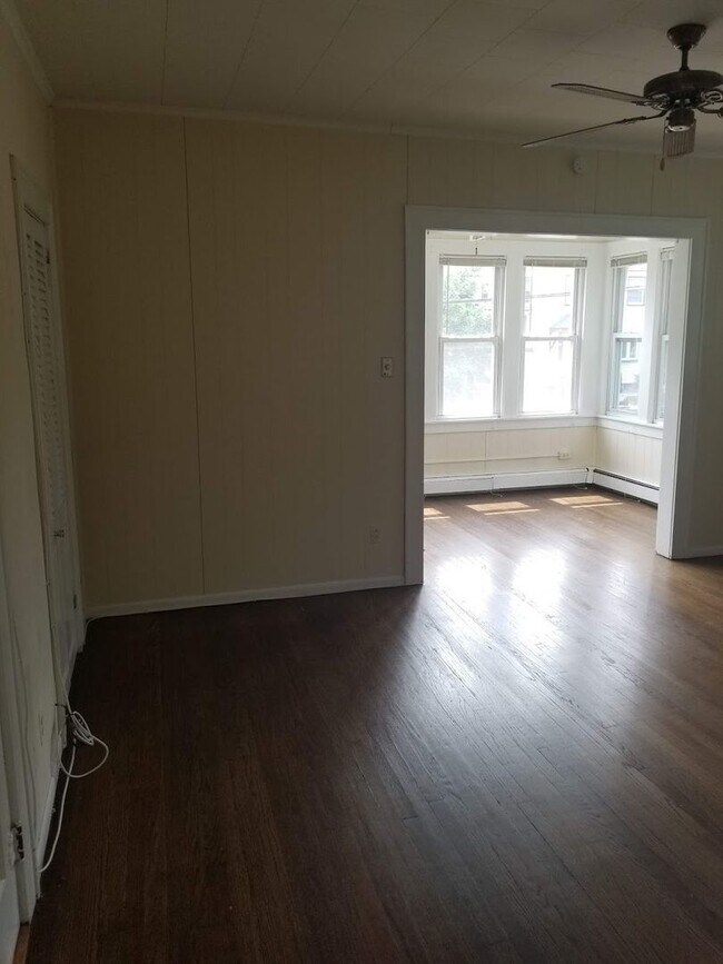 Building Photo - 67Jones