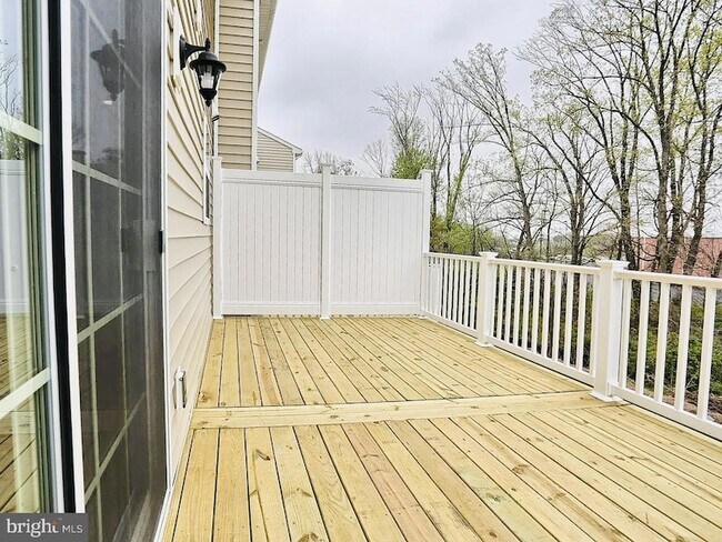 Building Photo - 4935 Laurel Valley Ln