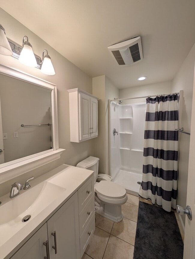 Building Photo - Furnished Montreat Basement Apartment! - U...