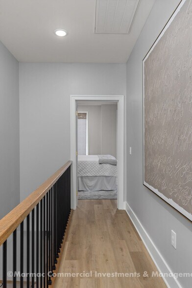 Building Photo - 154 N Poplar St