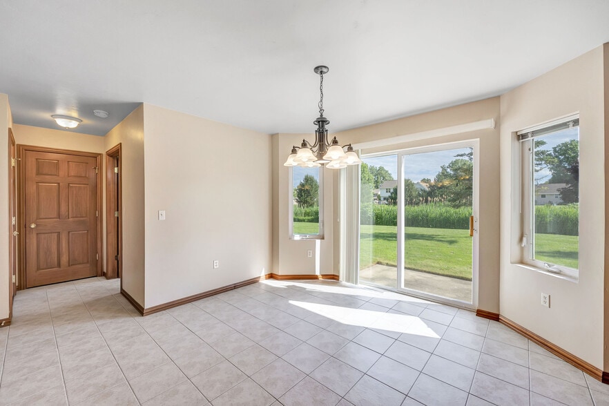 Building Photo - 156 Cavil Way