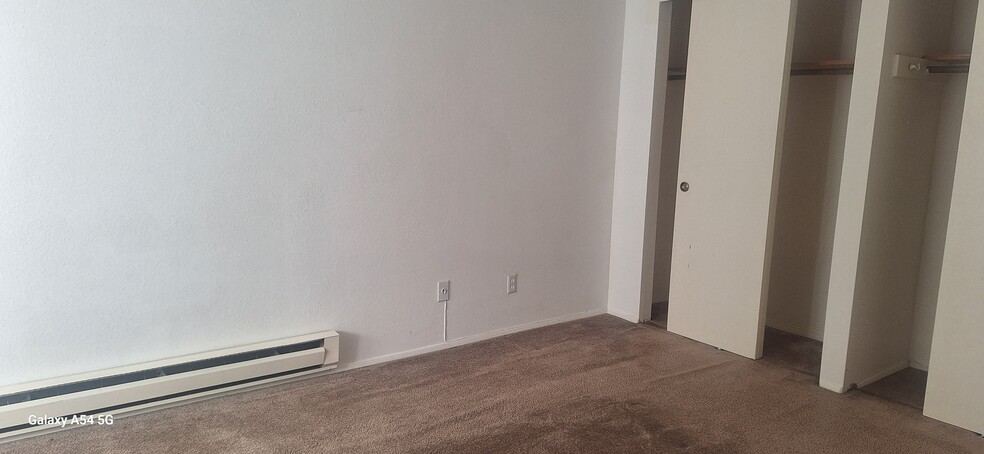 Building Photo - 310 S 174th Pl