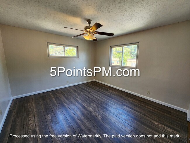 Building Photo - 200 Dalepark Dr