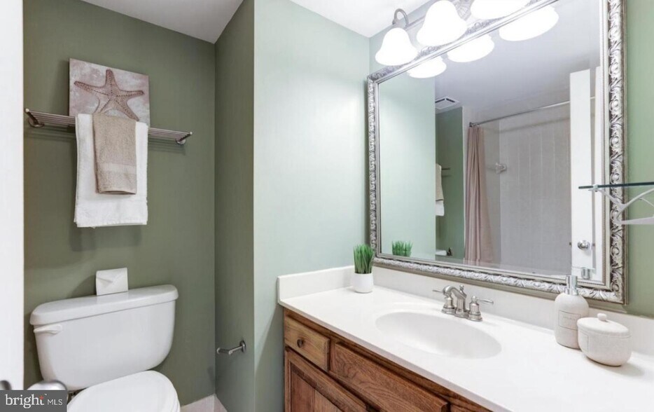 Building Photo - 5505 Seminary Rd