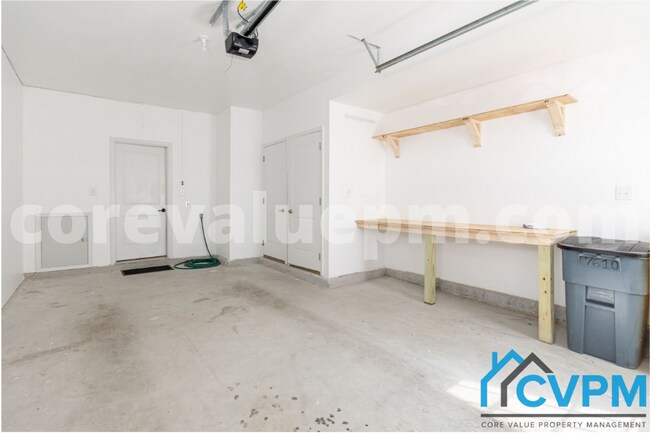 Building Photo - 7610 Ironworks Wy