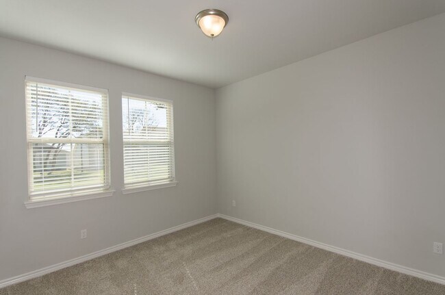 Building Photo - 2136 Pecan Island Dr