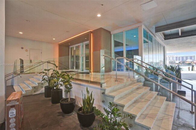 Building Photo - 400 Sunny Isles Blvd