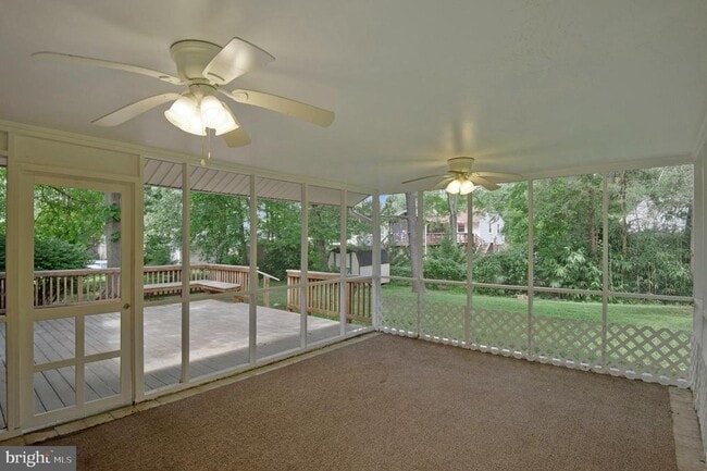 Building Photo - 14920 Carlbern Dr