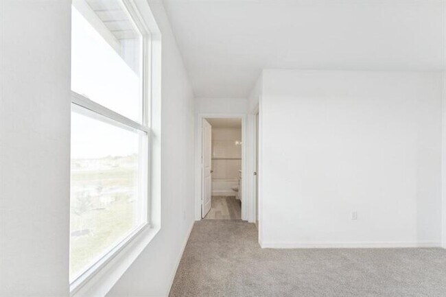 Building Photo - 5085 Armina Pl