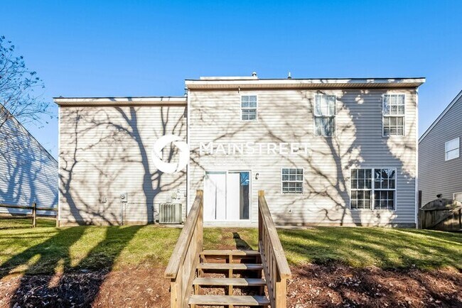 Building Photo - 3 Bedroom Pet-Friendly Home in Charlotte, ...