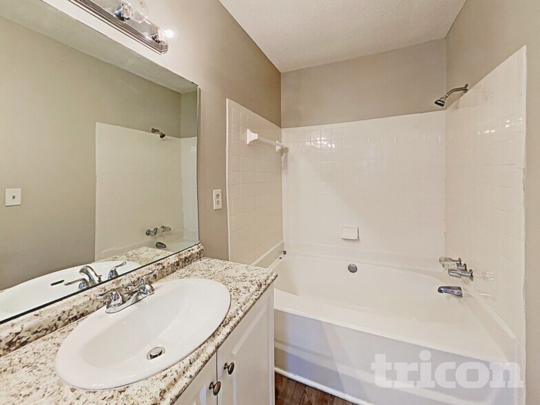 Building Photo - 100 Rolling Rock Rd