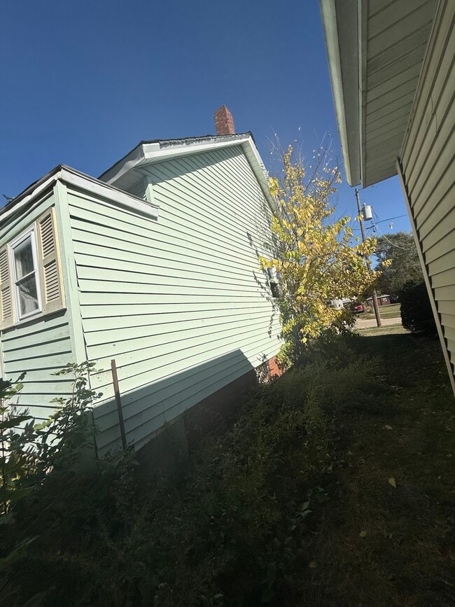 Building Photo - 512 Powell St