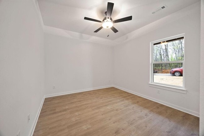 Building Photo - 40 Banff Dr