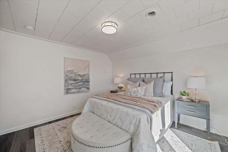 Building Photo - 138 Carroll St