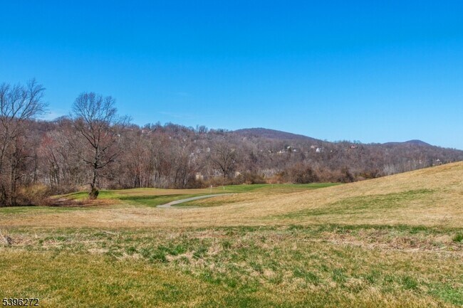 Building Photo - 60 Coventry Rd