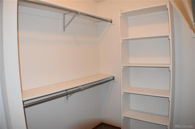 Building Photo - 14540 Rosholt Loop