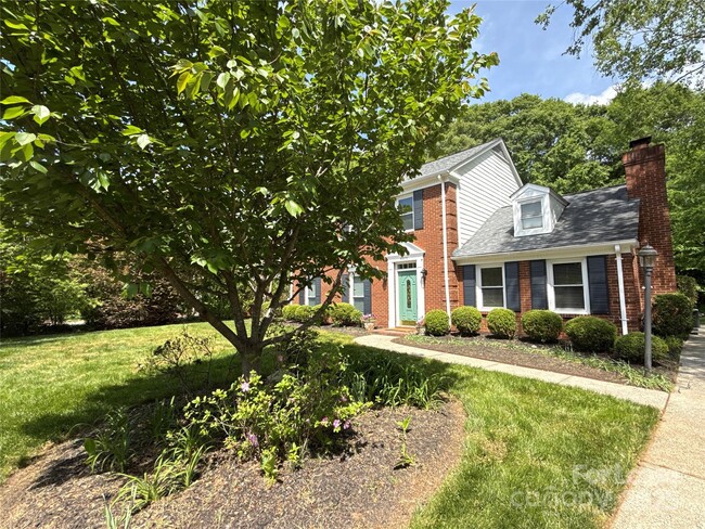 Building Photo - 9909 Elm Creek Ln