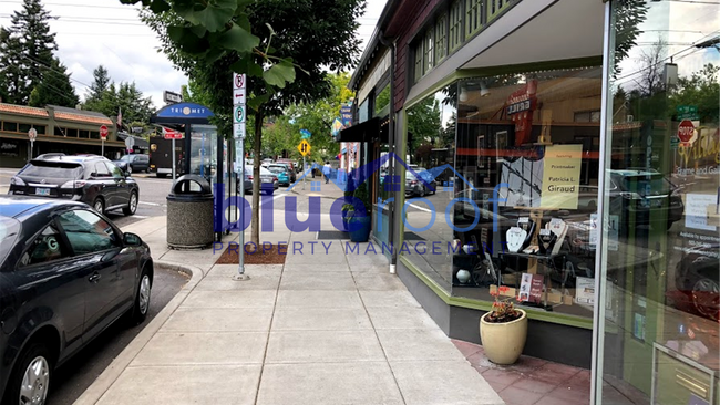 Building Photo - 3806 S Canby St