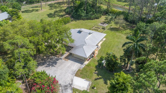 Building Photo - 14204 Broken Wing Ln