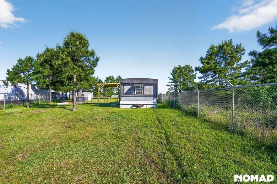 Building Photo - 203 Rd 5248