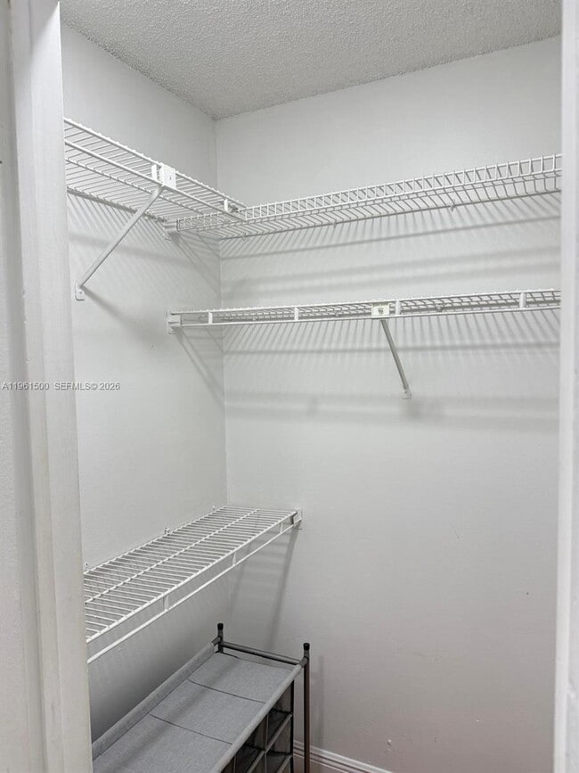 Building Photo - 2566 Coral Springs Dr