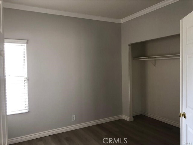 Building Photo - 15974 Sunburst Dr