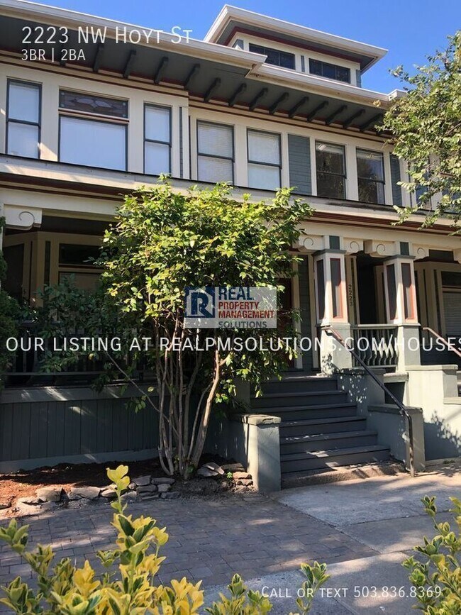 Building Photo - 2223 NW Hoyt St