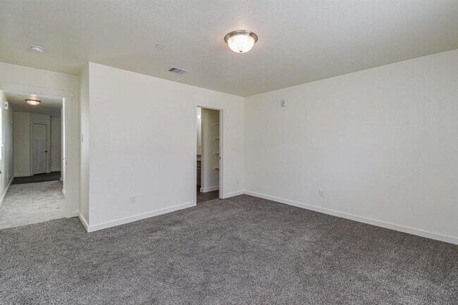 Building Photo - 21155 Gosling Rd