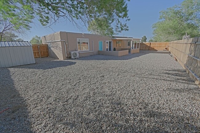 Building Photo - Great Home In the Heart of Rio Rancho