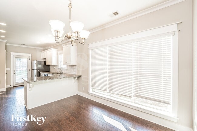 Building Photo - 5071 Brooke's Crossing Blvd