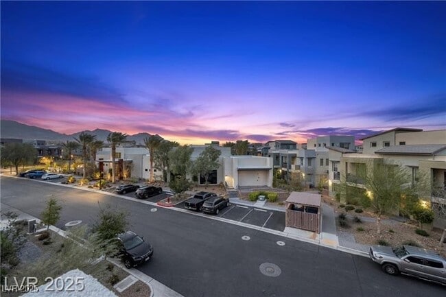 Building Photo - 11325 Gravitation Dr