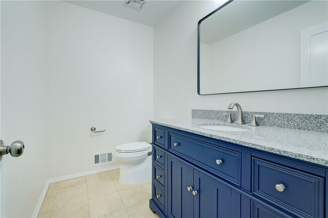 Building Photo - 399 French Rd