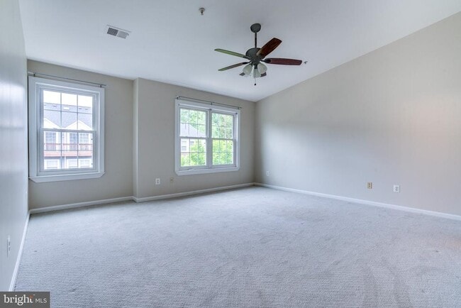 Building Photo - 4307 Chariot Ct