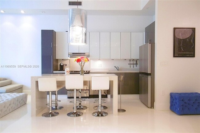 Building Photo - 2001 Meridian Ave