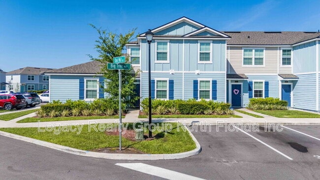 Building Photo - 509 Big Tree Wy