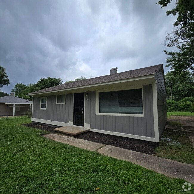 Building Photo - 1222 Canfield Ave